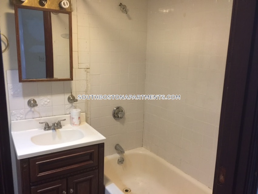 BOSTON - SOUTH BOSTON - ANDREW SQUARE - 1 Bed, 1 Bath - Image 10