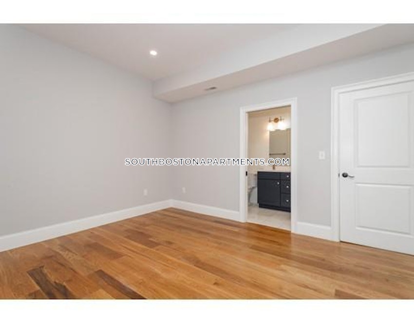 BOSTON - SOUTH BOSTON - ANDREW SQUARE - 3 Beds, 3.5 Baths - Image 4