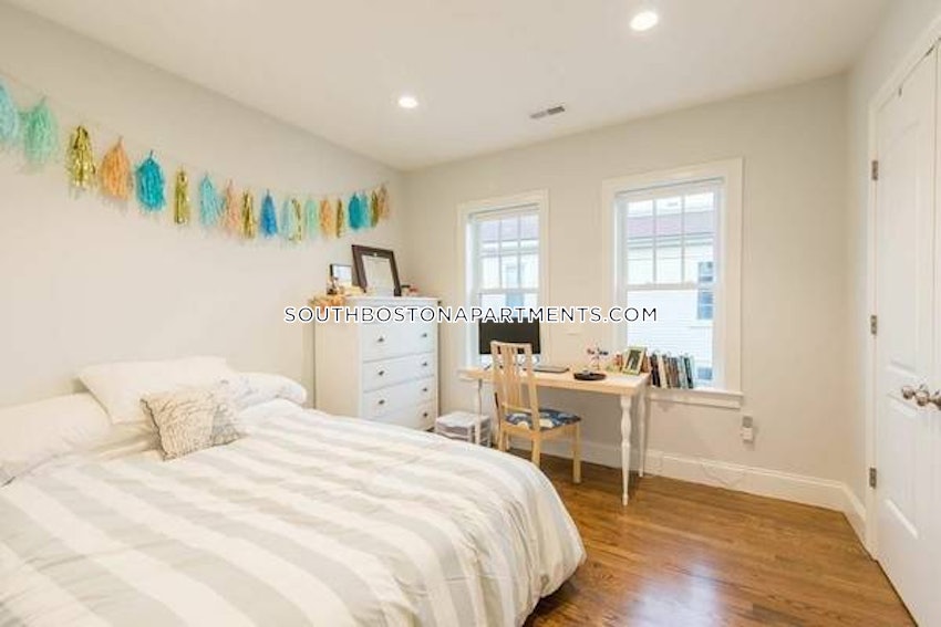 BOSTON - SOUTH BOSTON - ANDREW SQUARE - 2 Beds, 2 Baths - Image 2
