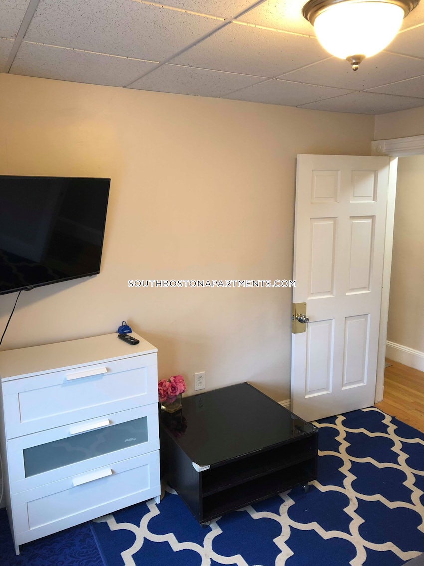 BOSTON - SOUTH BOSTON - ANDREW SQUARE - 1 Bed, 1 Bath - Image 16