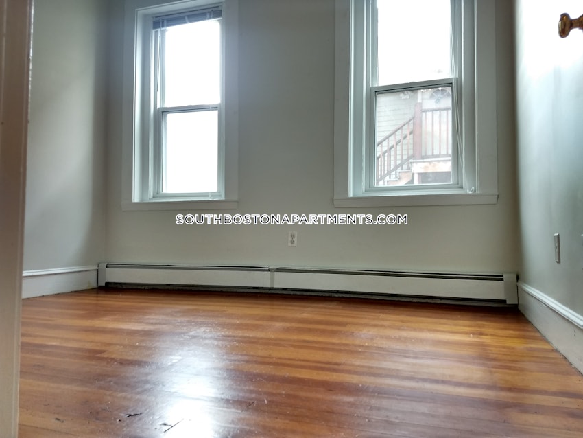 BOSTON - SOUTH BOSTON - WEST SIDE - 3 Beds, 1 Bath - Image 11