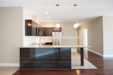 Boston - 2 Beds, 2 Baths