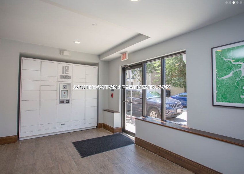 Boston - $4,400+ /month