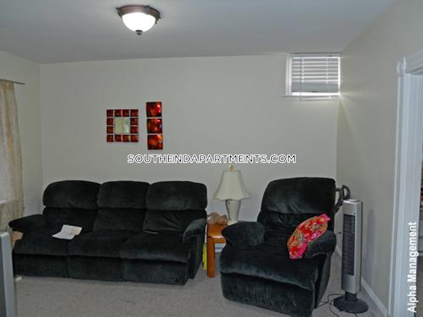 BOSTON - BACK BAY - 2 Beds, 1 Bath - Image 9