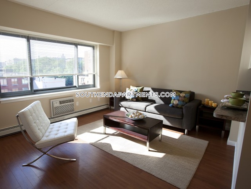 BOSTON - NORTHEASTERN/SYMPHONY - 3 Beds, 2 Baths - Image 2