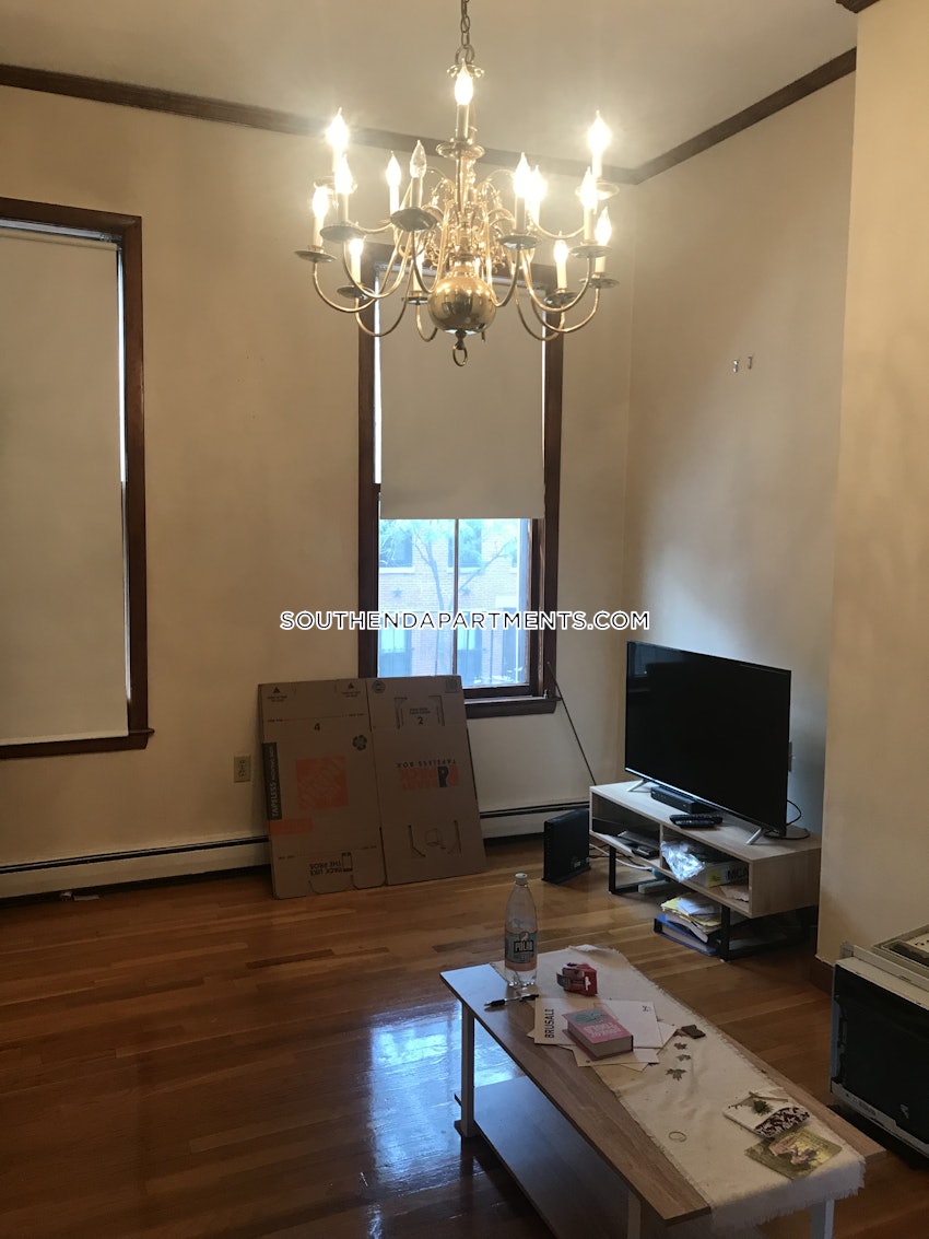 BOSTON - SOUTH END - 2 Beds, 1 Bath - Image 4