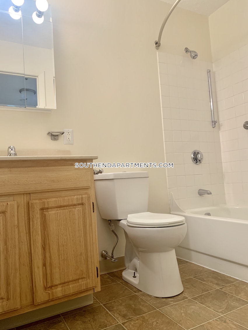 BOSTON - BACK BAY - 2 Beds, 1 Bath - Image 67