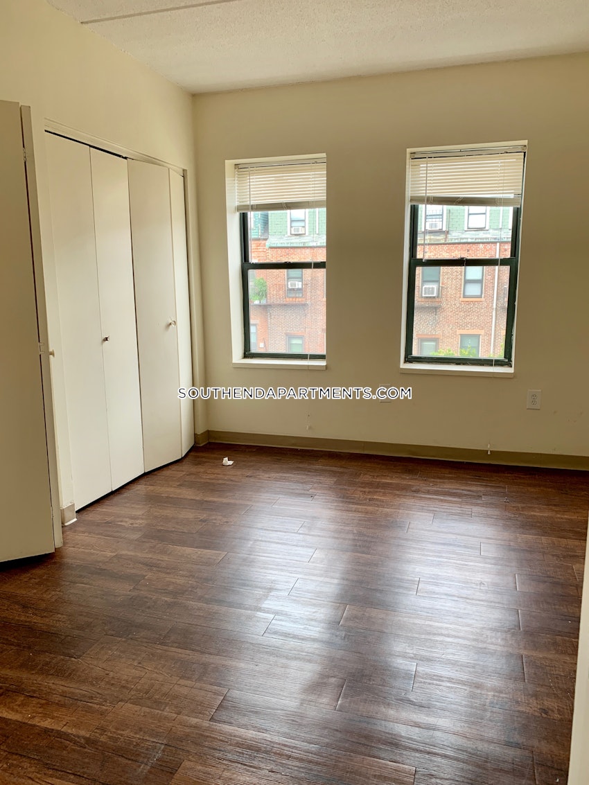 BOSTON - SOUTH END - 3 Beds, 2 Baths - Image 7