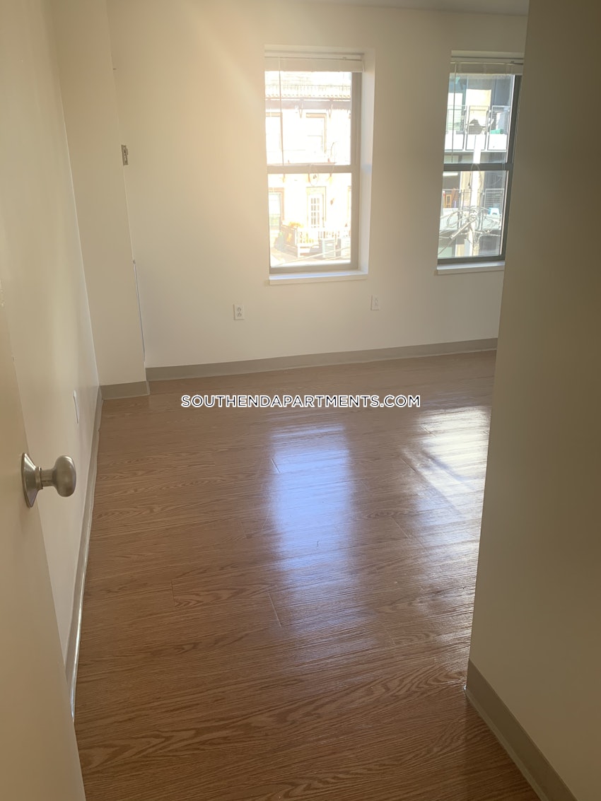 BOSTON - SOUTH END - 3 Beds, 1 Bath - Image 11