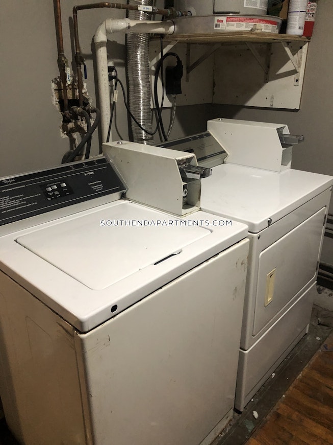 Boston - $4,100+ /mo