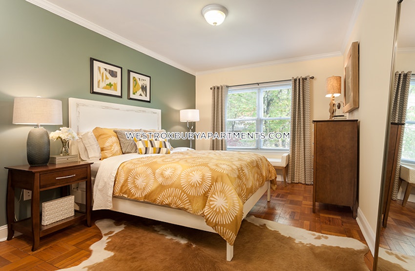 BOSTON - WEST ROXBURY - 2 Beds, 1 Bath - Image 4