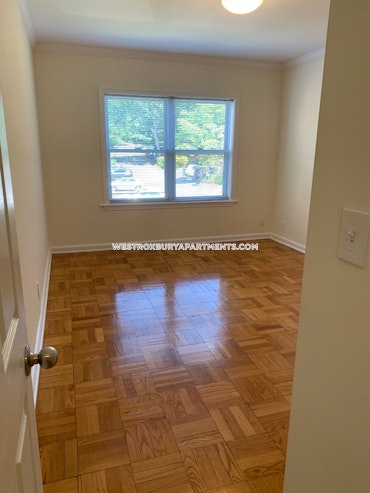 Boston - 2 Beds, 1 Baths