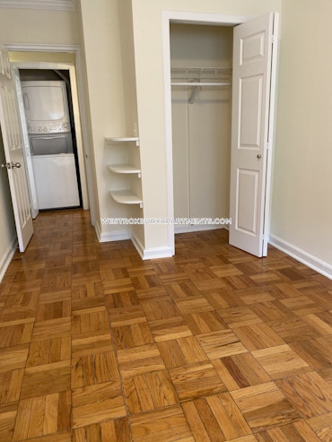 Boston - 2 Beds, 1 Baths