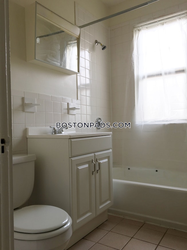 Somerville - $2,300+ /mo