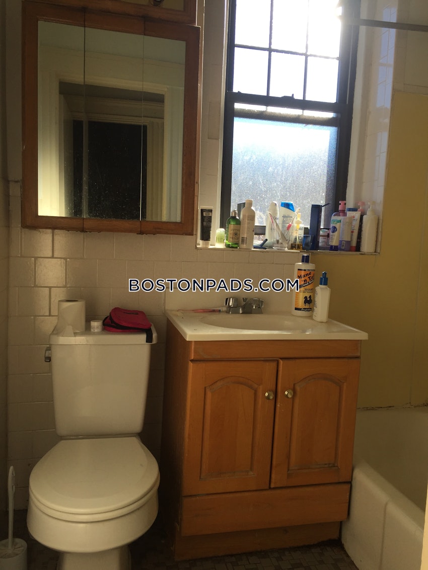 BOSTON - FENWAY/KENMORE - 2 Beds, 1 Bath - Image 38