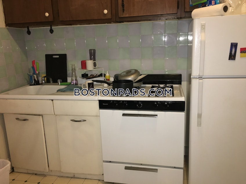 Boston - $2,400+ /month