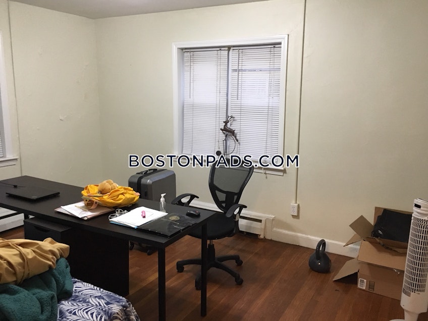 Boston - $2,250+ /month