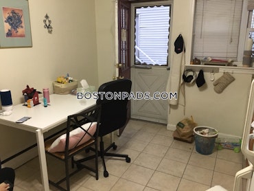 Boston - 1 Beds, 1 Baths