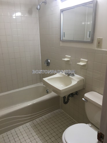 Newton - 2 Beds, 1 Baths