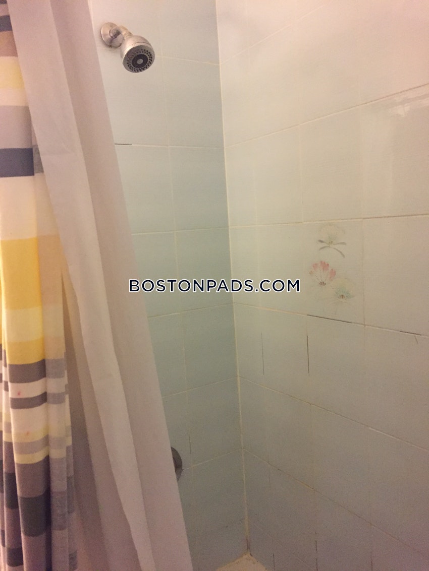 Boston - North End - 2 Beds, 1 Bath - Image 25