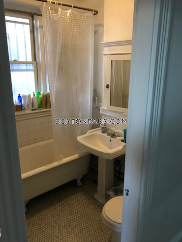 Brookline - 3 Beds, 1.5 Baths