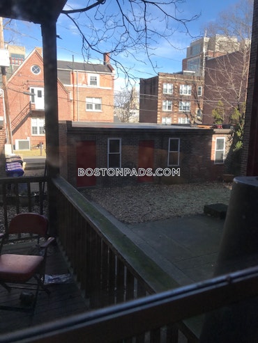 Brookline - 3 Beds, 1.5 Baths