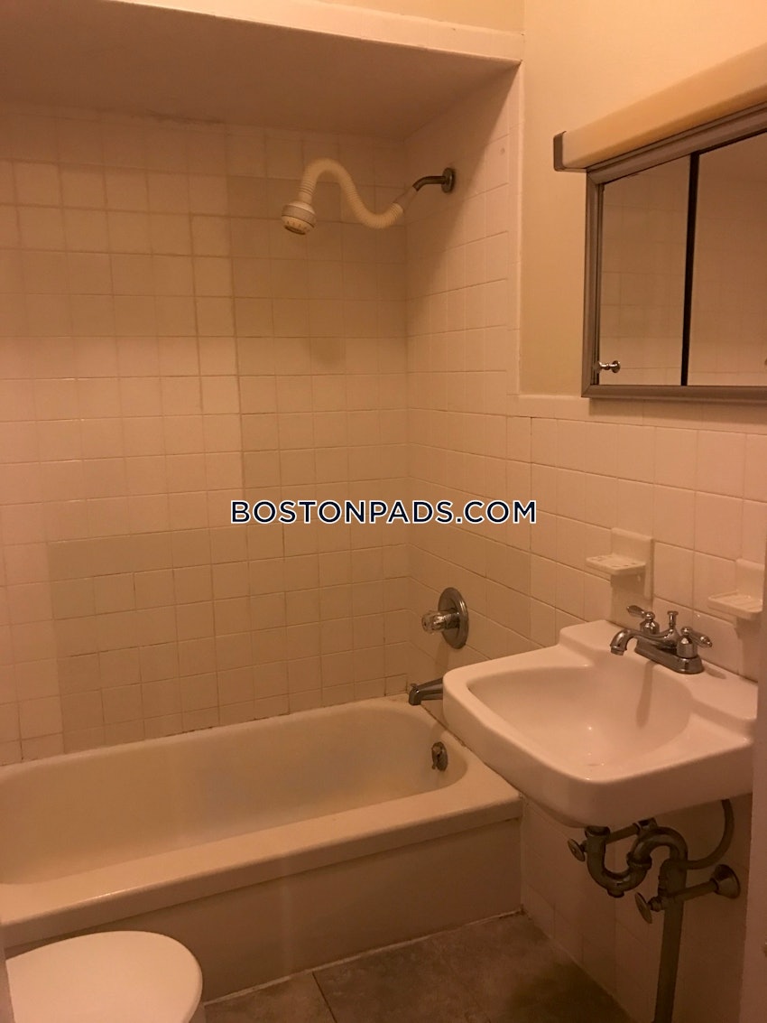 BOSTON - EAST BOSTON - CONSTITUTION BEACH - 1 Bed, 1 Bath - Image 12