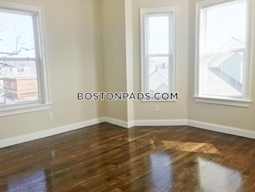 Boston - 4 Beds, 1 Baths