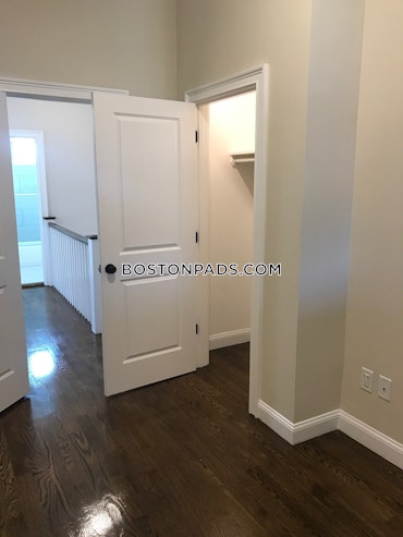 Boston - 4 Beds, 1 Baths