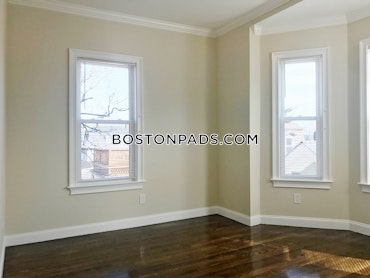 Boston - 4 Beds, 1 Baths