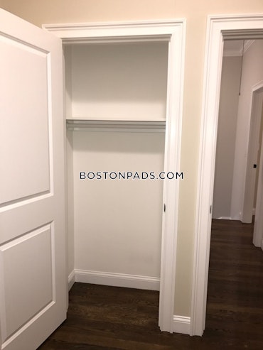 Boston - 4 Beds, 1 Baths