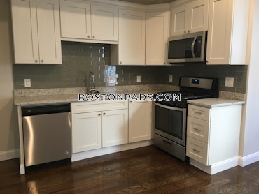 Boston - 4 Beds, 1 Baths