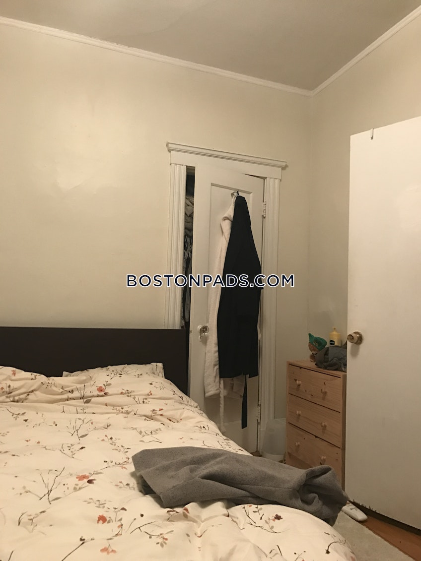Boston - $2,575+ /month