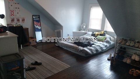 Hillside St. Boston photo 9