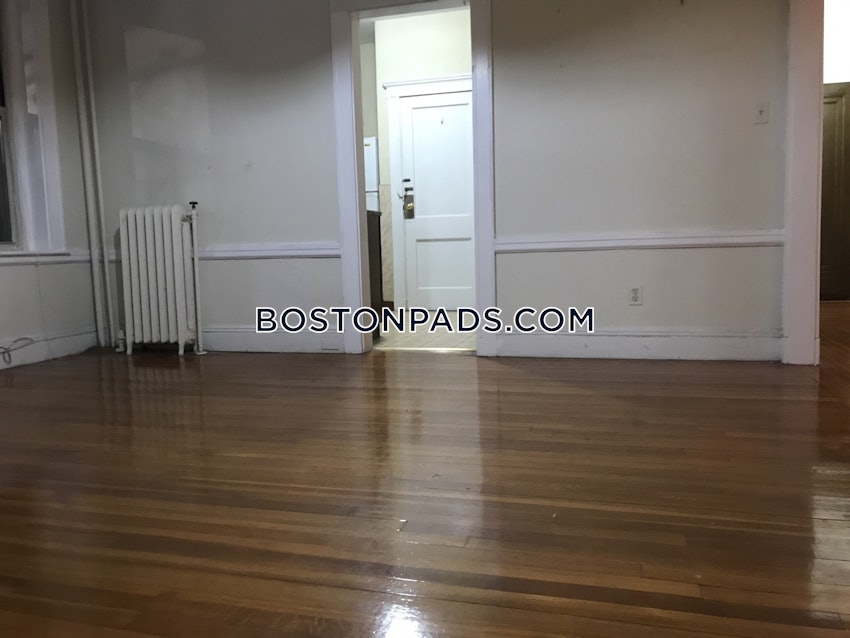 MALDEN - 1 Bed, 1 Bath - Image 8