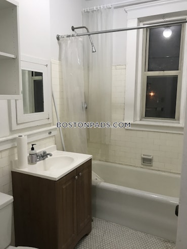 Malden - 1 Beds, 1 Baths