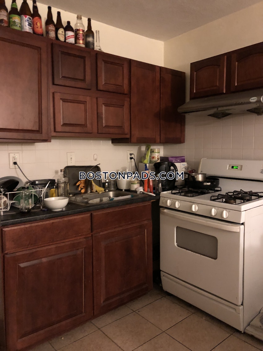 Boston - Northeastern/Symphony - 3 Beds, 1 Bath - Image 1