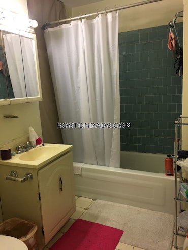 Boston - 2 Beds, 1 Baths