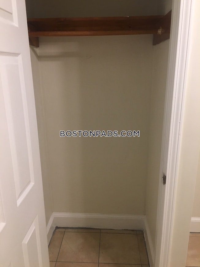 Boston - $2,400+ /mo