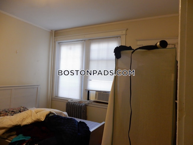 Boston - $3,800+ /mo