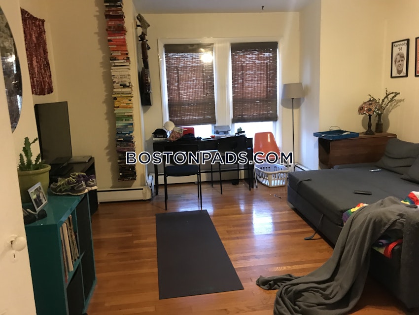 Cambridge - Porter Square - 1 Bed, 1 Bath - Image 2