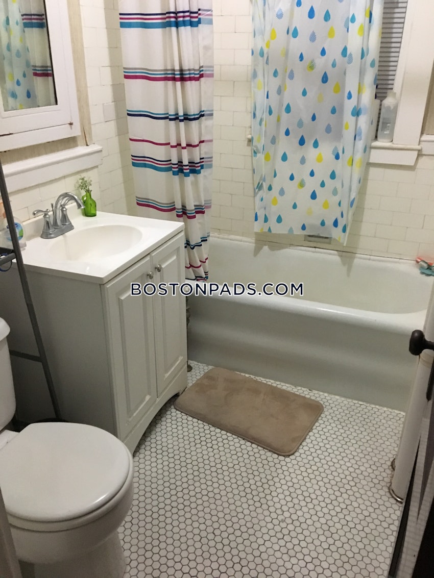 Malden - 1 Bed, 1 Bath - Image 18
