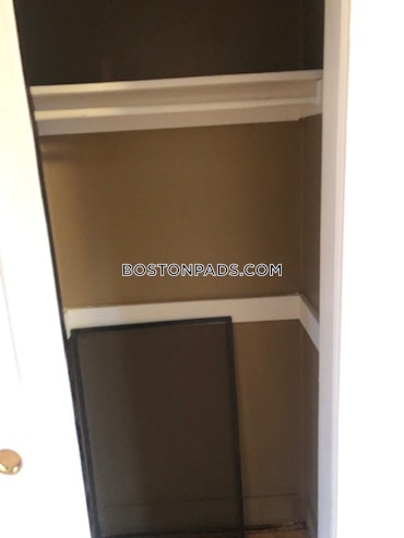 Chelsea - 0 Beds, 1 Baths