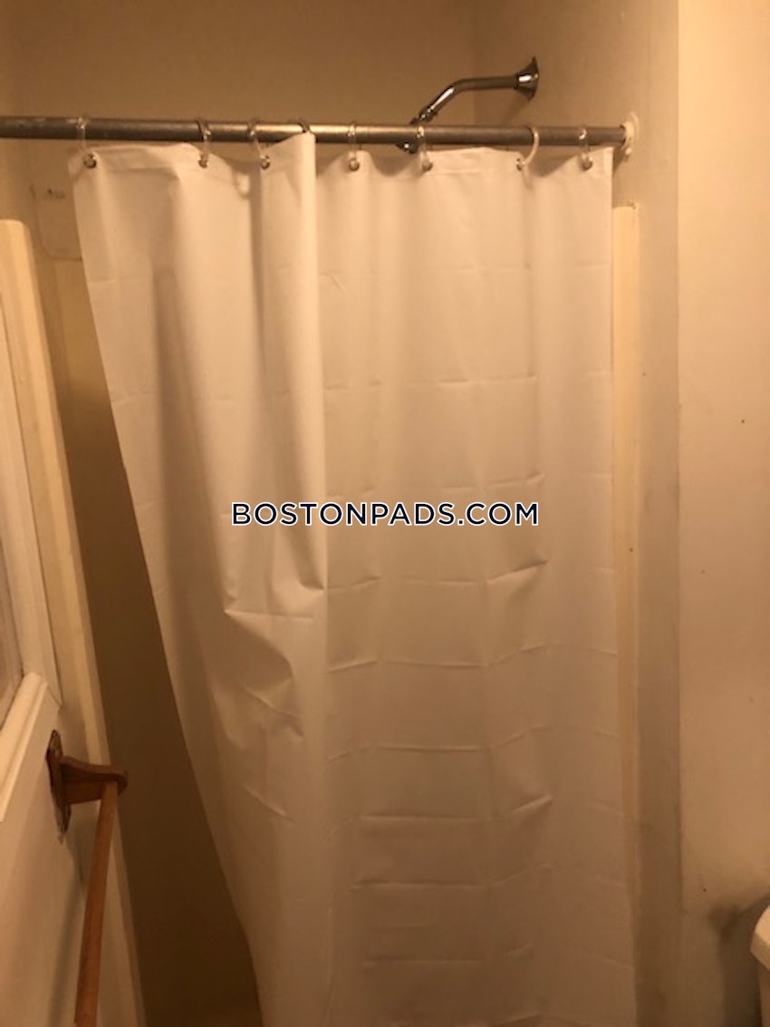 Chelsea - Studio , 1 Bath - Image 17