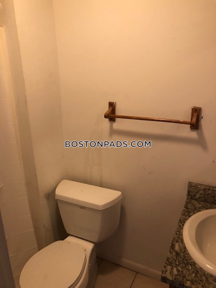 Chelsea - Studio , 1 Bath - Image 15