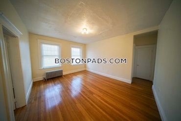 Brookline - 2 Beds, 1 Baths