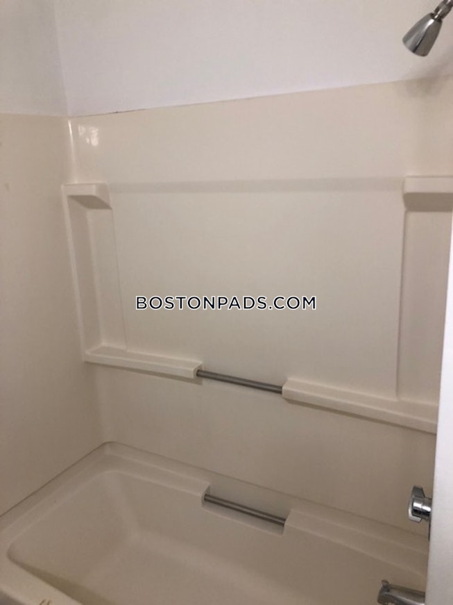 Chelsea - $2,750+ /mo