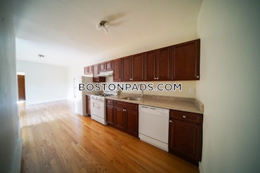 Allston, Boston, MA - 4 Beds, 2 Baths - $3,800 - ID#8033330