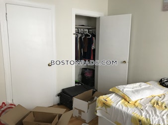 Commonwealth Ave. Boston