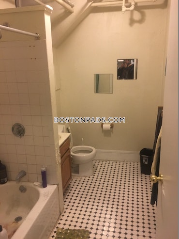 Boston - 4 Beds, 1 Baths